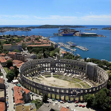 Apartament With Parking Space - 20815